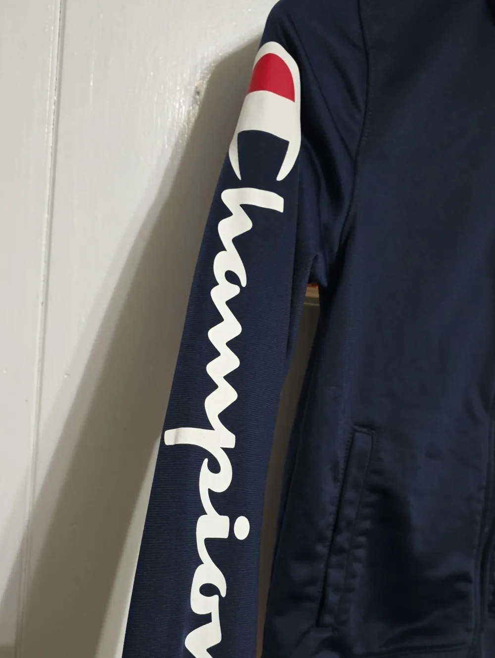 Champion Boys Youth Navy Track Jacket Red & White Logo Zips Athletic Sz M EUC